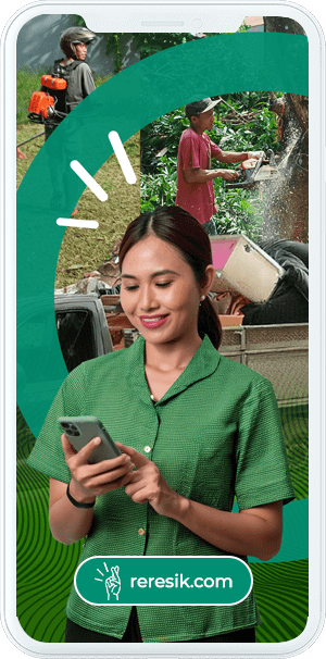 Jasa buang barang bekas, tebang pohon, dan potong rumput